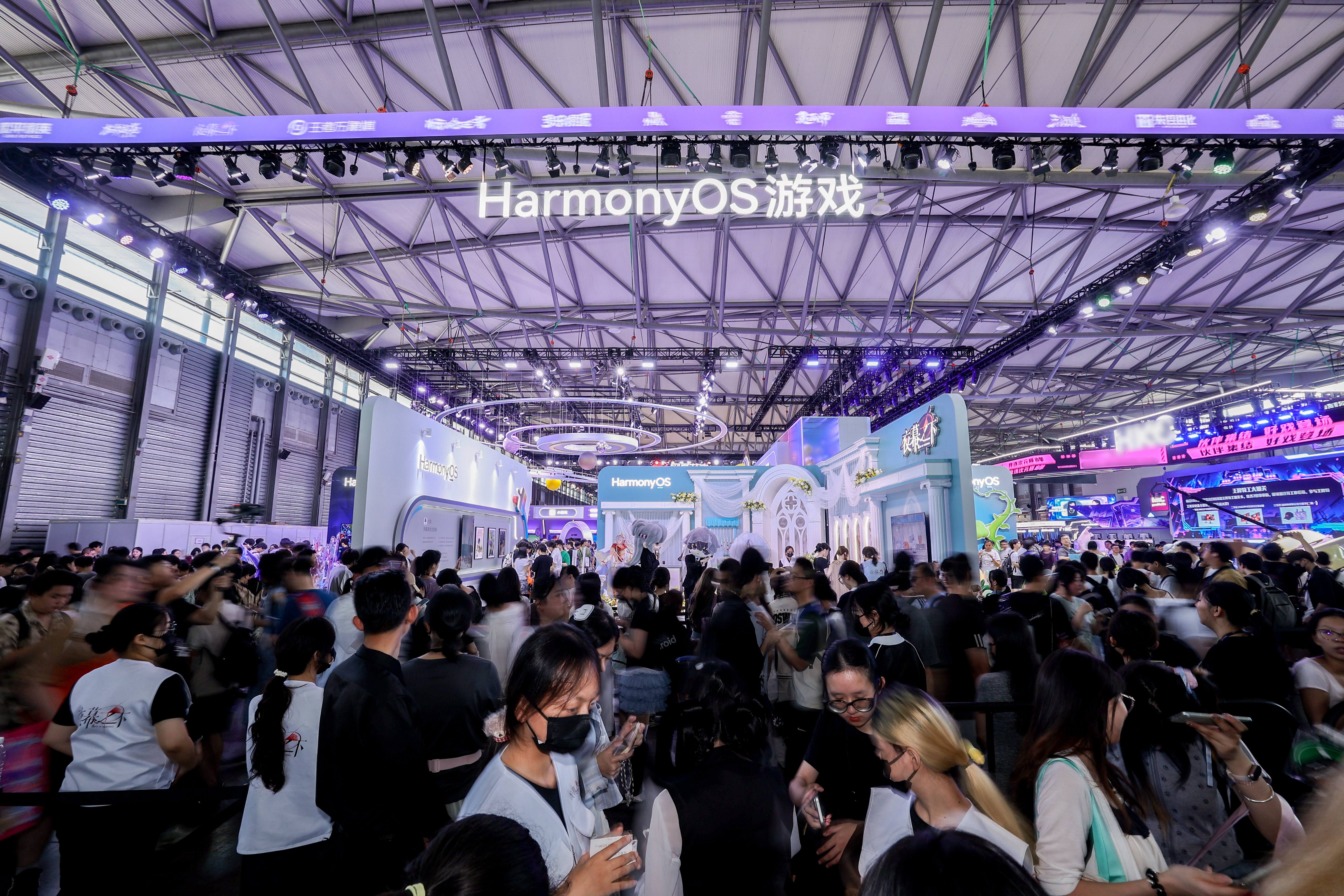 HarmonyOS游戏携顶流IP亮相2026ChinaJoy，展区热度持续高涨