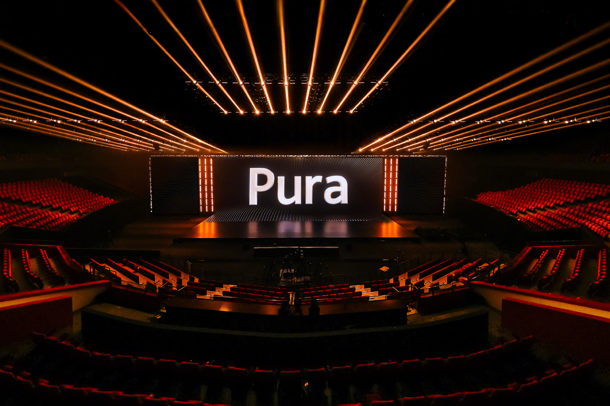 华为Pura 80系列正式发售，华为云空间珍藏每一个“出色”瞬间